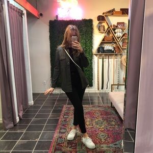 Meet your Posher, Mailee